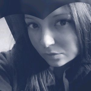 Meet your Posher, Kierston